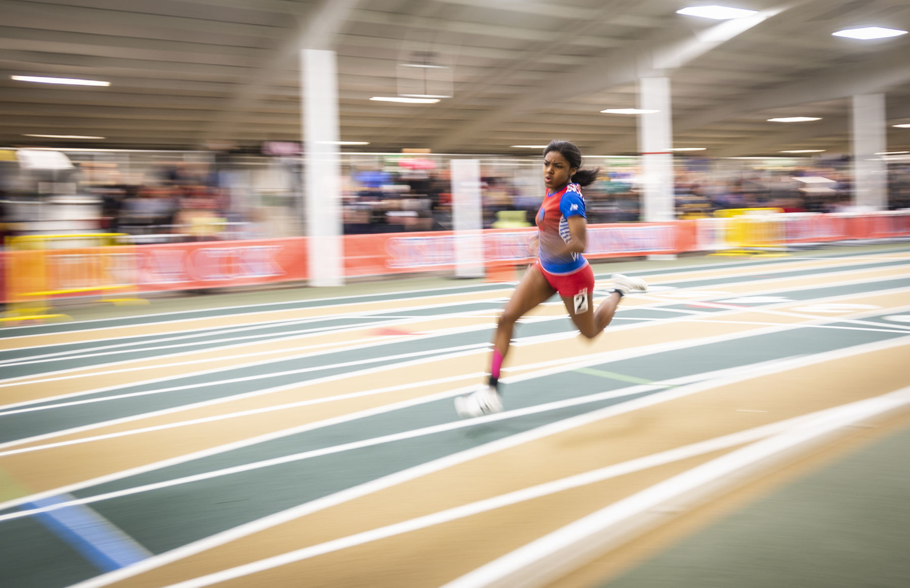 Indoor3a